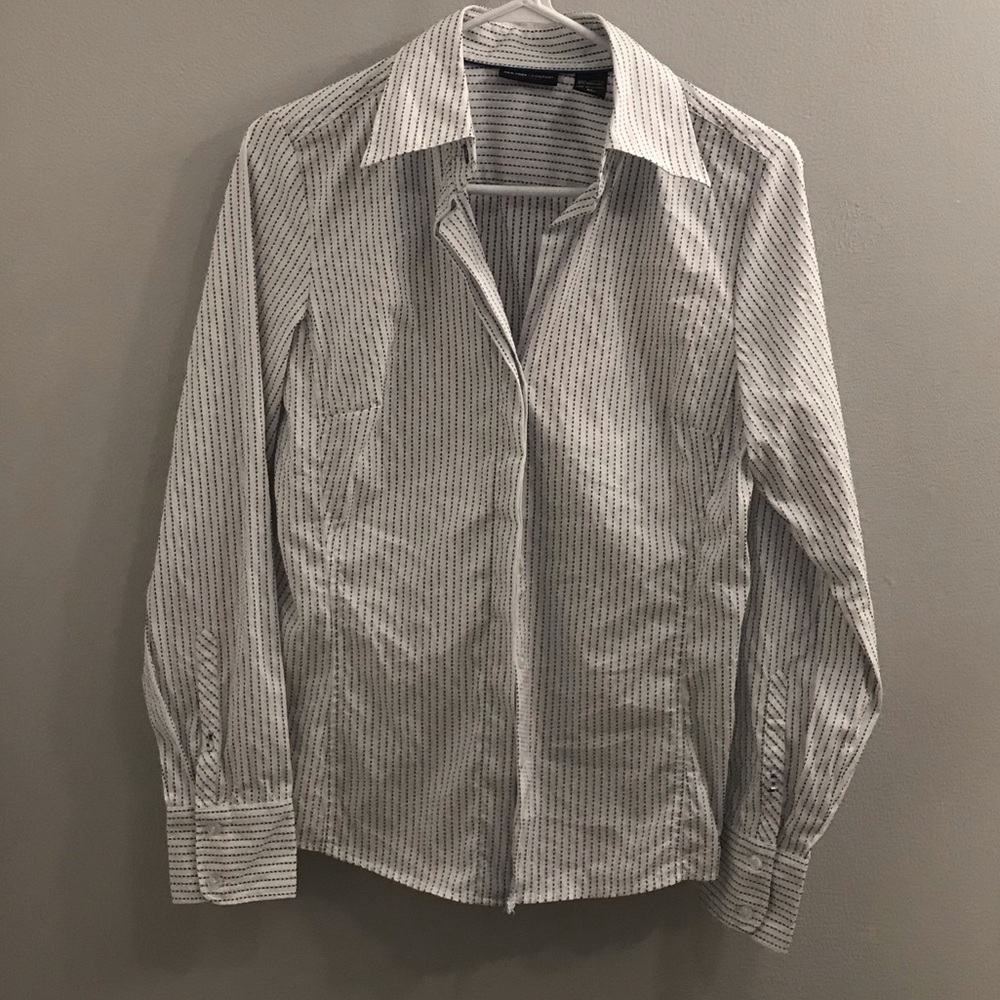 Women’s Button Down